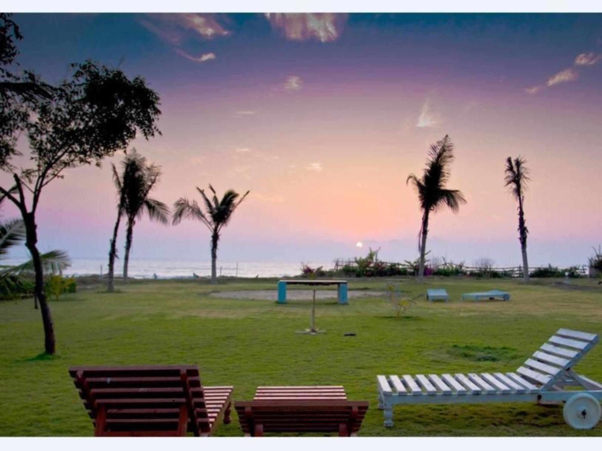 Sea Breeze Beach Resort Mahábalípuram Exteriér fotografie